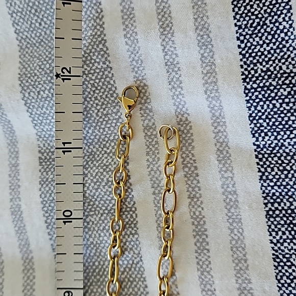 LN Noonday pendant necklace - Picture 7 of 8